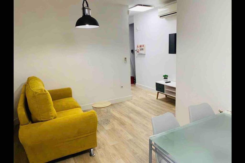 شقة Varela Centro Granada Center الغرفة الصورة